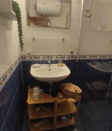 Apartment Stylish 1br Flat With Sunny Terrace In Burgas *